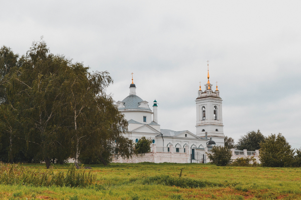 Церковь Казанской иконы Божией Матери в селе Константиново